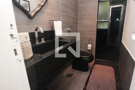 Casa à venda com 280m², 3 quartos e 2 vagasBanheiro 2