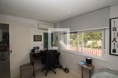 Casa à venda com 280m², 3 quartos e 2 vagasQuarto 1