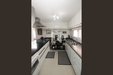 Casa à venda com 280m², 3 quartos e 2 vagasCozinha