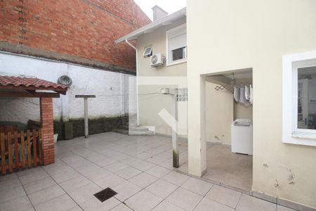 Casa à venda com 280m², 3 quartos e 2 vagasQuintal