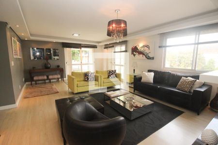 Sala 2 de casa à venda com 3 quartos, 280m² em Guarujá, Porto Alegre