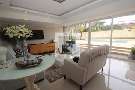 Sala 1 de casa à venda com 3 quartos, 280m² em Guarujá, Porto Alegre