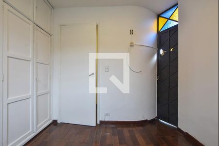 Casa à venda com 180m², 3 quartos e 2 vagasQuarto 3