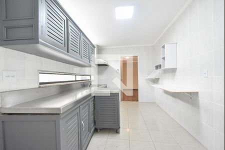 Casa à venda com 180m², 3 quartos e 2 vagasCozinha