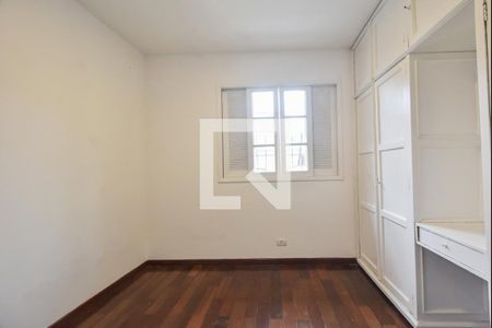 Casa à venda com 180m², 3 quartos e 2 vagasQuarto 3