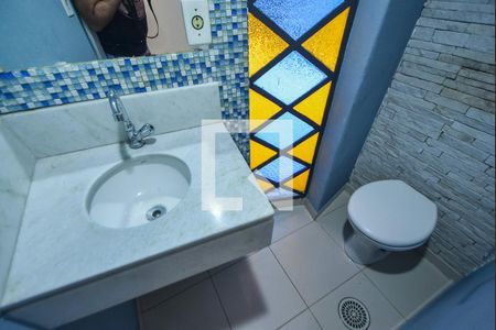 Lavabo de casa à venda com 3 quartos, 180m² em Campo Belo, São Paulo
