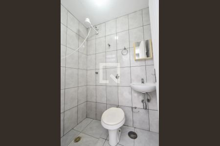 Casa à venda com 180m², 3 quartos e 2 vagasBanheiro de Serviço