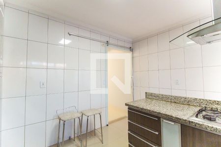 Casa à venda com 105m², 2 quartos e 3 vagas Casa à venda com 105m², 2 quartos e 3 vagasCozinha