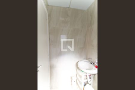 Casa à venda com 105m², 2 quartos e 3 vagas Casa à venda com 105m², 2 quartos e 3 vagasBanheiro da Suíte 1