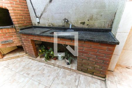 Casa à venda com 105m², 2 quartos e 3 vagas Casa à venda com 105m², 2 quartos e 3 vagasChurrasqueira