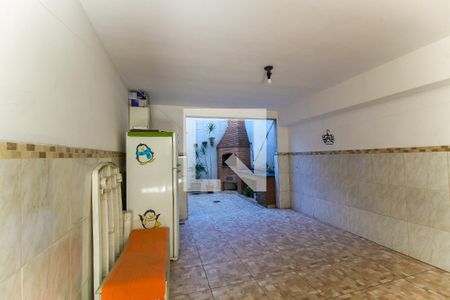 Casa à venda com 105m², 2 quartos e 3 vagas Casa à venda com 105m², 2 quartos e 3 vagasGaragem