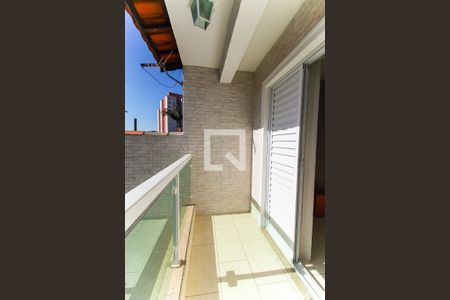 Casa à venda com 105m², 2 quartos e 3 vagas Casa à venda com 105m², 2 quartos e 3 vagasVaranda da Suíte 1