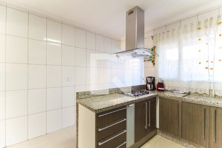 Casa à venda com 105m², 2 quartos e 3 vagas Casa à venda com 105m², 2 quartos e 3 vagasCozinha