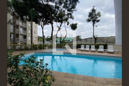 Apartamento à venda com 60m², 3 quartos e 1 vagaÁrea comum - Piscina