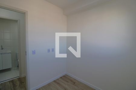Quarto 1 de apartamento para alugar com 2 quartos, 40m² em Vila Marari, São Paulo