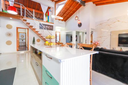 Casa à venda com 420m², 4 quartos e 5 vagasCozinha