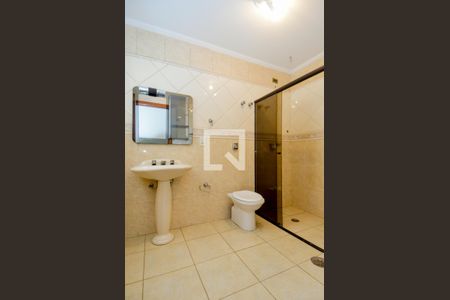 Casa à venda com 300m², 4 quartos e 7 vagasBanheiro Social