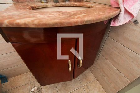 Casa à venda com 240m², 3 quartos e 1 vagaBanheiro