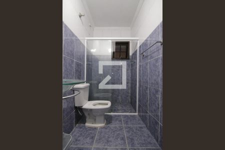 Banheiro  de casa para alugar com 3 quartos, 70m² em Parque Cisper, São Paulo