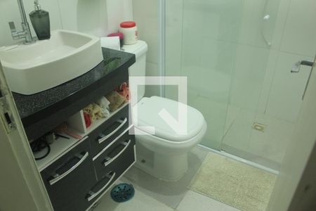 Banheiro de apartamento à venda com 2 quartos, 49m² em Jardim Marcel, São Paulo