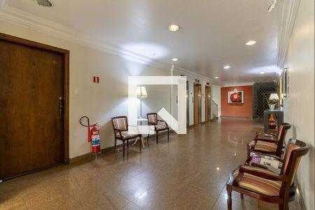 Apartamento à venda com 111m², 2 quartos e 1 vagaHall de entrada