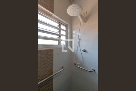 Casa à venda com 140m², 3 quartos e 1 vagaBanheiro