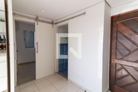 Corredor de apartamento à venda com 2 quartos, 90m² em Jardim Vazani, São Paulo