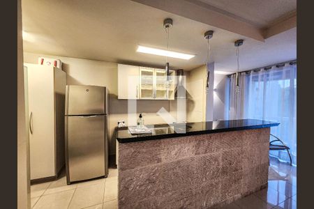 Apartamento para alugar com 80m², 2 quartos e 2 vagasCozinha