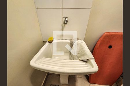 Apartamento para alugar com 80m², 2 quartos e 2 vagasCozinha e Área de Serviço