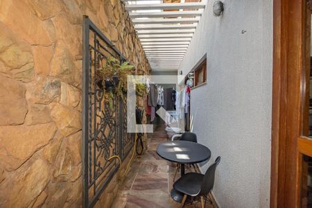 Casa à venda com 450m², 5 quartos e 3 vagasÁrea de Serviço