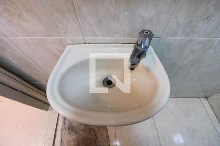 Apartamento para alugar com 64m², 2 quartos e 1 vaga Apartamento para alugar com 64m², 2 quartos e 1 vagaBanheiro da Suíte