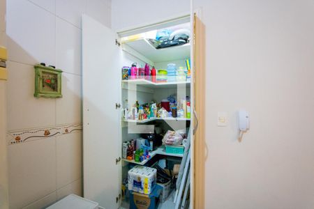 Apartamento à venda com 80m², 3 quartos e 1 vagaCozinha - Despensa