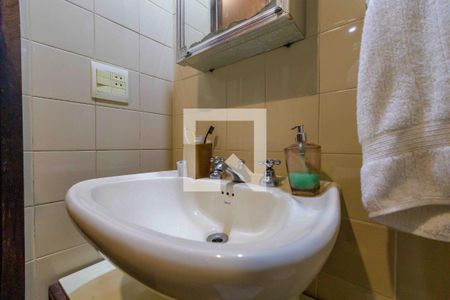 Apartamento para alugar com 80m², 2 quartos e 1 vaga Apartamento para alugar com 80m², 2 quartos e 1 vagaBanheiro Suíte 1