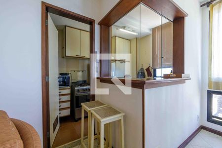 Apartamento para alugar com 80m², 2 quartos e 1 vaga Apartamento para alugar com 80m², 2 quartos e 1 vagaCozinha