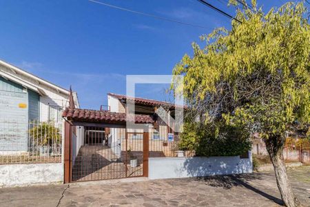Fachada de casa à venda com 4 quartos, 228m² em Jardim Itu, Porto Alegre