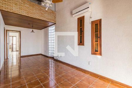 Sala de casa à venda com 4 quartos, 228m² em Jardim Itu, Porto Alegre