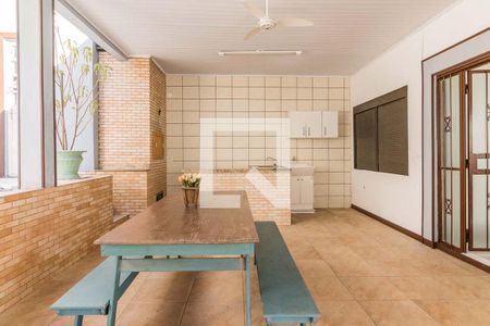Espaço Gourmet de casa à venda com 4 quartos, 228m² em Jardim Itu, Porto Alegre