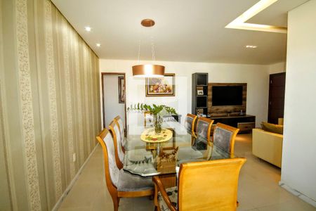 Sala de apartamento à venda com 4 quartos, 130m² em Prado, Belo Horizonte