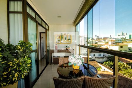 Varanda de apartamento à venda com 4 quartos, 130m² em Prado, Belo Horizonte