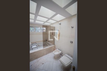 Casa à venda com 596m², 4 quartos e 10 vagasSuite 1