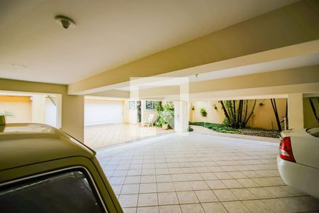 Casa à venda com 596m², 4 quartos e 10 vagasGaragem