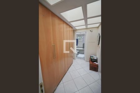 Casa à venda com 596m², 4 quartos e 10 vagasSuite 2 Quarto 4