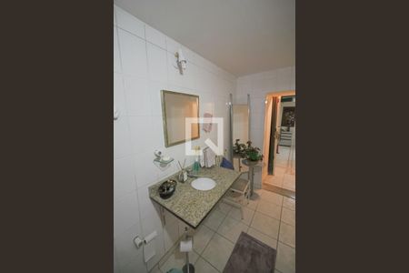 Casa à venda com 596m², 4 quartos e 10 vagasBanheiro Escritorio