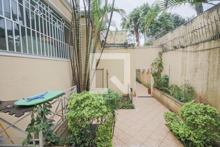 Casa à venda com 596m², 4 quartos e 10 vagasQuintal e Jardim