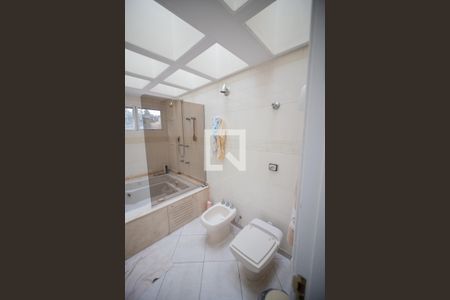 Casa à venda com 596m², 4 quartos e 10 vagasSuite 1