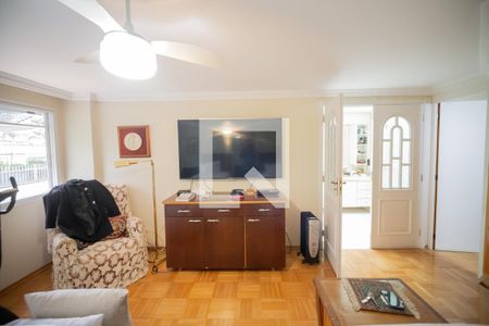 Casa à venda com 596m², 4 quartos e 10 vagasSuite 1