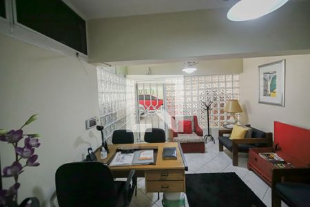 Casa à venda com 596m², 4 quartos e 10 vagasEscritorio