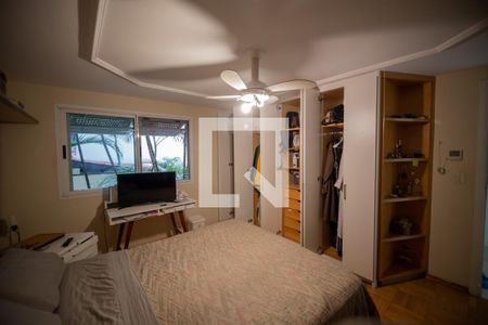 Casa à venda com 596m², 4 quartos e 10 vagasQuarto 2