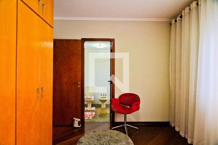 Apartamento para alugar com 220m², 3 quartos e 4 vagasSuíte 2