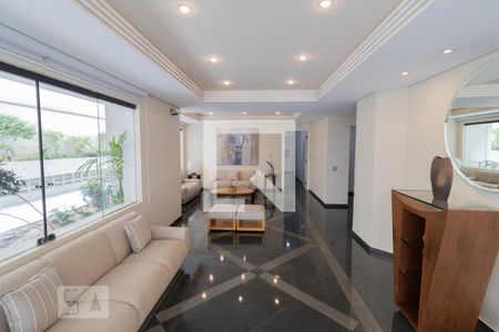 Apartamento para alugar com 220m², 3 quartos e 4 vagasHall